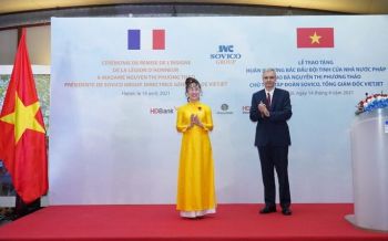 Tổng giám đốc Vietjet nhận Huân chương Bắc đẩu bội tinh của Pháp trao tặng  