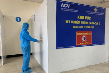 Cảng HKQT Cam Ranh tổ chức dịch vụ xét nghiệm nhanh Covid-19 cho hành khách